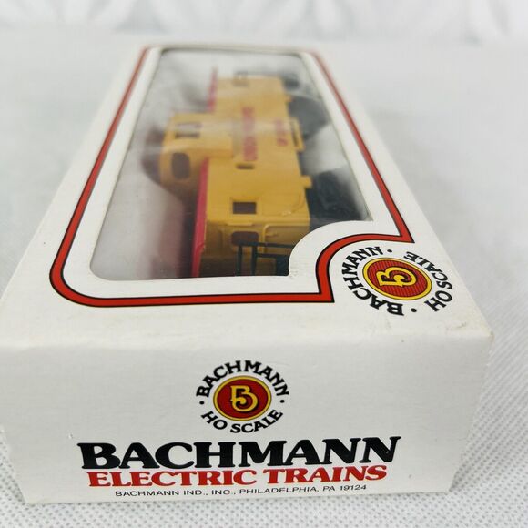 Bachmann HO Scale Union Pacific UP 25743 Caboose Train - Picture 4 of 5
